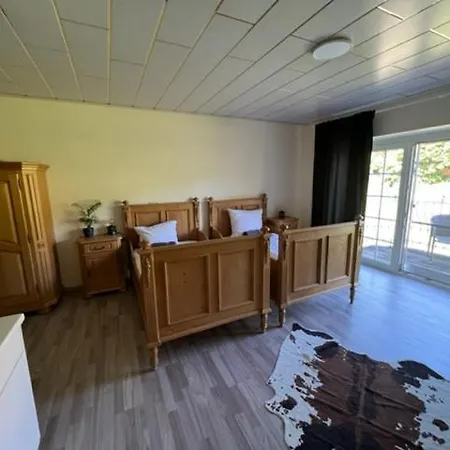 Rehkitz Отель Halle (Westfalen)